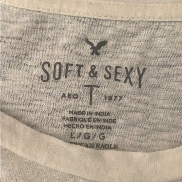 American eagle T-shirt - Picture 2 of 2